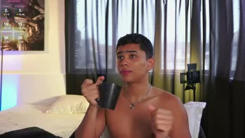 Eros Wild online show from April 28, 7:07 pm