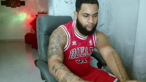 Eroticoblack online show from May 7, 4:34 am