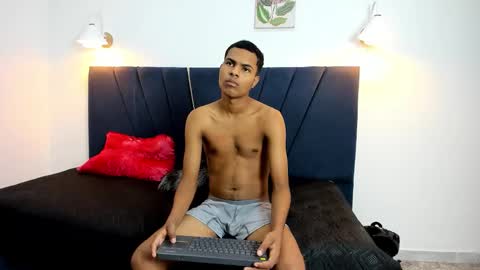 eroticstore_cum99 online show from November 15, 3:19 am