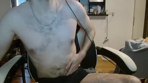 Erzzoo online show from February 23, 5:04 pm