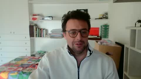 esibizionista 91 online show from February 28, 8:09 am