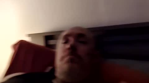 eskewrichard0437131 online show from April 12, 4:47 am