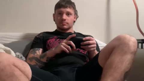 Snapshot of eskol212 chatting on October 15, 3:47 am eskol212 online show from October 15, 3:47 am