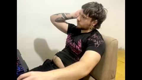 eskol212 online show from February 6, 6:54 am