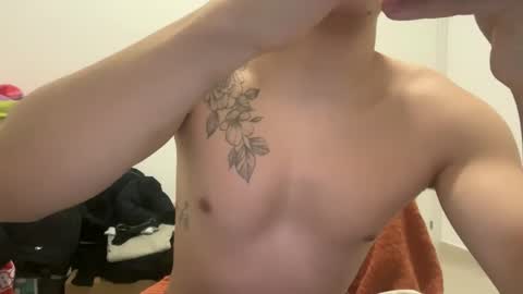 espchico online show from November 8, 12:03 am