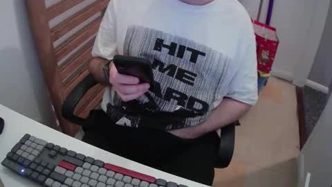 Morph online show from January 8, 9:53 pm