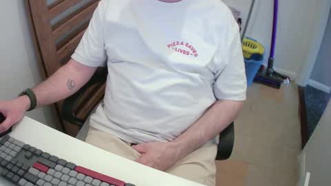 Morph online show from April 26, 5:21 pm