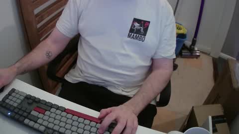 Morph online show from March 8, 8:24 pm