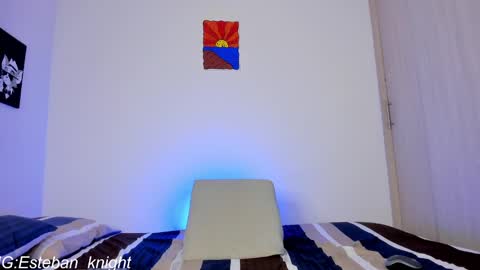Snapshot of esteban_knight chatting on February 20, 12:30 am E S T E B A N online show from February 20, 12:30 am
