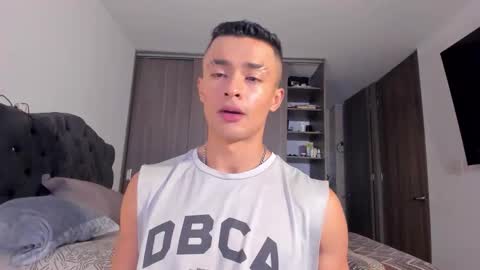 Snapshot of esteban_stud97 chatting on October 22, 8:34 pm Esteban Stud online show from October 22, 8:34 pm