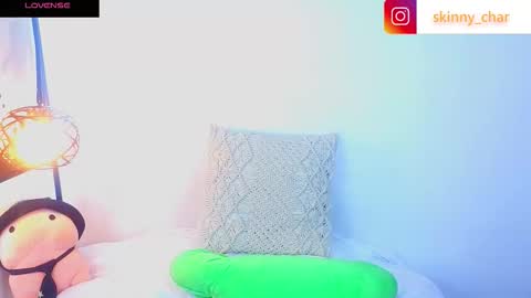 Snapshot of estebanchar_ chatting on September 17, 12:28 pm Esteban independent model online show from September 17, 12:28 pm