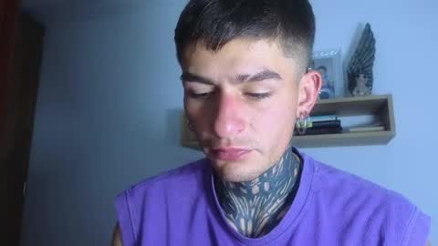 Esteban independent model online show from June 9, 12:12 am