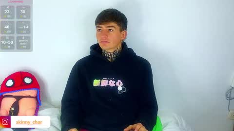 Snapshot of estebanchar_ chatting on January 17, 12:21 pm Esteban independent model online show from January 17, 12:21 pm