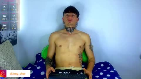 Snapshot of estebanchar_ chatting on February 20, 1:08 pm Esteban independent model online show from February 20, 1:08 pm