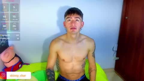 Snapshot of estebanchar_ chatting on December 3, 1:21 pm Esteban independent model online show from December 3, 1:21 pm