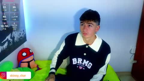 Snapshot of estebanchar_ chatting on December 5, 12:11 pm Esteban independent model online show from December 5, 12:11 pm