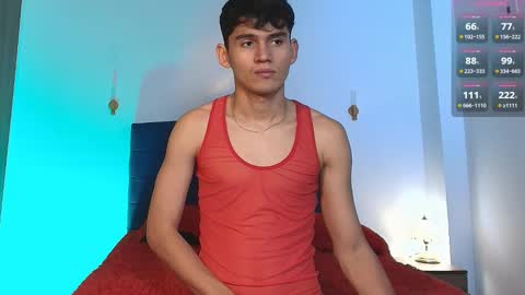 Snapshot of estebanperez_ chatting on March 8, 1:55 pm Esteban online show from March 8, 1:55 pm