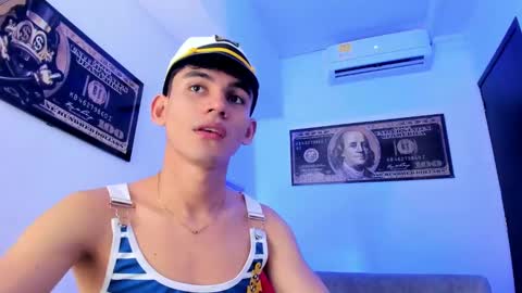Snapshot of estebanperez_ chatting on January 10, 12:04 pm Esteban online show from January 10, 12:04 pm