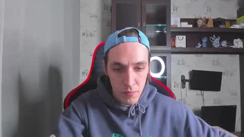 LOUIS online show from October 29, 6:11 pm