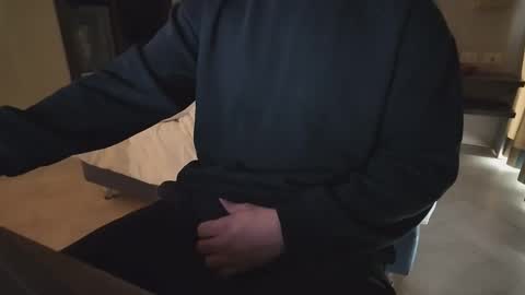 estin tore online show from January 14, 11:26 am