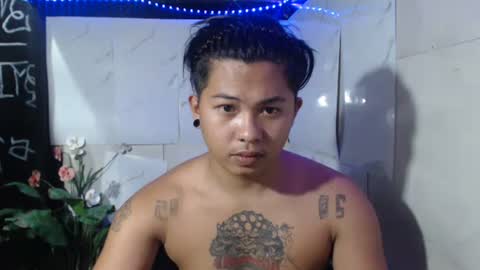 im esward tynn online show from January 6, 4:16 am