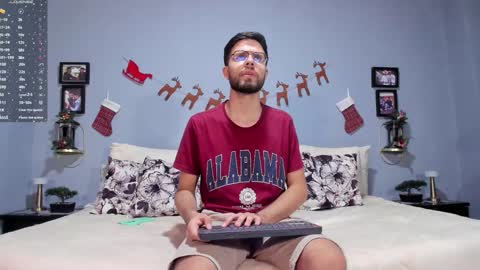Snapshot of ethan_adam chatting on December 4, 1:47 am ADAM TAYLOR ETHAN CAMBAL INDEPENDENT MODELS online show from December 4, 1:47 am