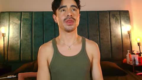 ethan  online show from March 19, 4:15 am