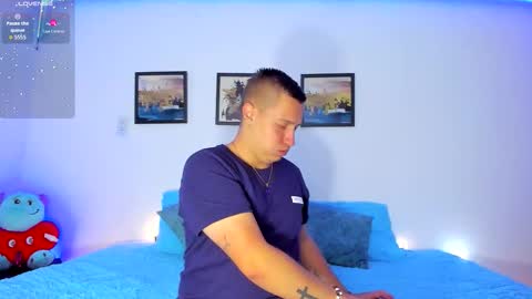 Ethan online show from December 22, 4:26 pm