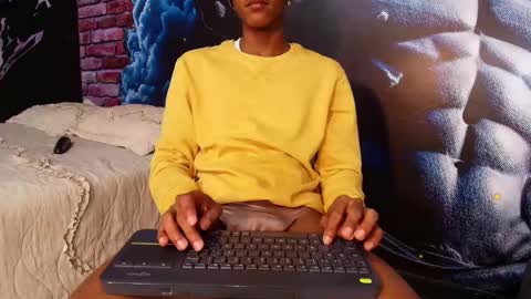 Snapshot of ethan_fox11 chatting on February 23, 2:21 pm King Ethan online show from February 23, 2:21 pm
