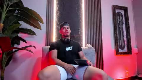 Andres online show from November 20, 3:11 pm