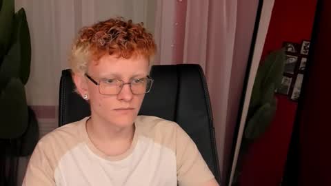 Ethan online show from November 30, 10:50 am