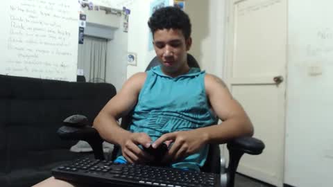 Ethan Noir online show from February 7, 2:40 am