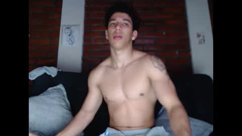 Snapshot of ethan_noir chatting on December 14, 6:13 am Ethan Noir online show from December 14, 6:13 am