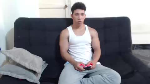 Snapshot of ethan_noir chatting on September 12, 4:40 pm Ethan Noir online show from September 12, 4:40 pm