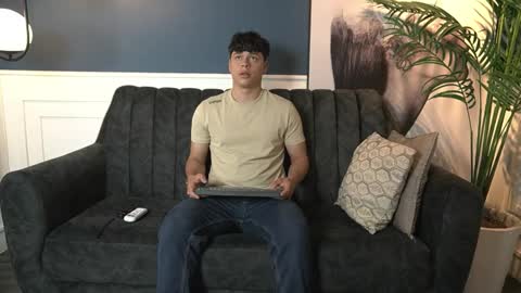 Snapshot of ethan_occonor chatting on September 10, 1:54 pm ethan_occonor online show from September 10, 1:54 pm