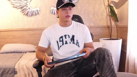 ethan_occonor online show from June 21, 6:35 pm