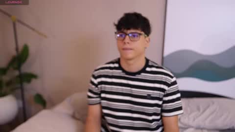 Snapshot of ethan_occonor chatting on October 11, 6:56 pm ethan_occonor online show from October 11, 6:56 pm