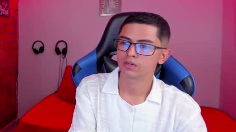 Snapshot of ethan_sai01 chatting on October 15, 3:14 am ETHAN SAI online show from October 15, 3:14 am