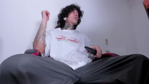 Ethan sykes online show from April 5, 7:27 am