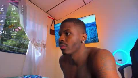 ethan travis online show from November 13, 10:03 pm