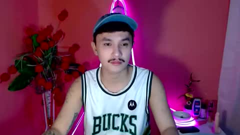 Snapshot of ethan_uwuxx chatting on October 15, 5:15 am DAVE online show from October 15, 5:15 am