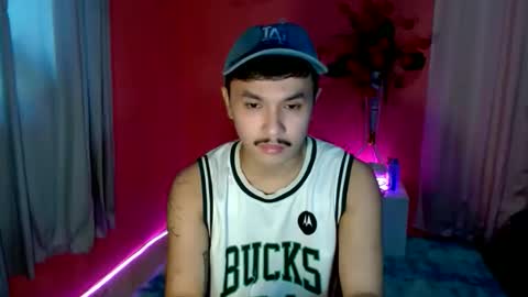 Snapshot of ethan_uwuxx chatting on October 12, 1:21 am DAVE online show from October 12, 1:21 am