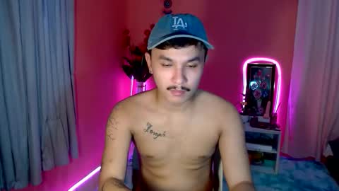 Snapshot of ethan_uwuxx chatting on September 27, 10:51 pm DAVE online show from September 27, 10:51 pm