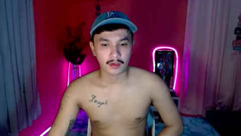 Snapshot of ethan_uwuxx chatting on October 3, 9:31 pm DAVE online show from October 3, 9:31 pm