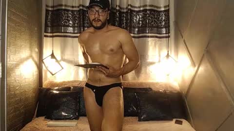 Snapshot of ethan_w7 chatting on October 24, 1:51 am ethan w7 online show from October 24, 1:51 am