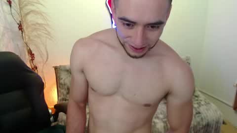 ethanblaze_ online show from November 3, 11:58 am