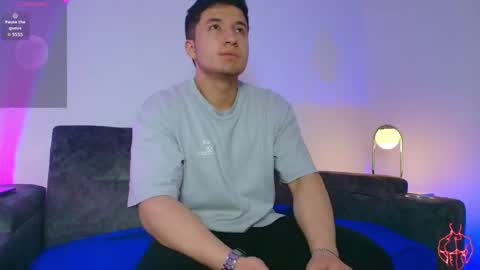 ethanconnor_ online show from April 27, 12:02 pm