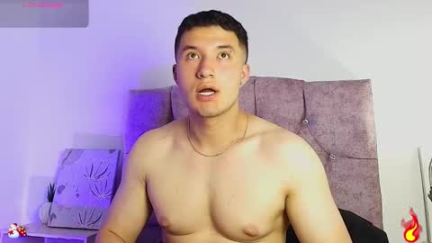 ethanconnor_ online show from November 27, 10:46 pm