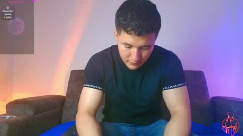 ethanconnor_ online show from May 4, 12:18 pm