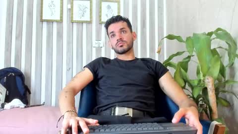 Snapshot of ethangrey_ chatting on September 15, 11:22 am Ethan Grey online show from September 15, 11:22 am